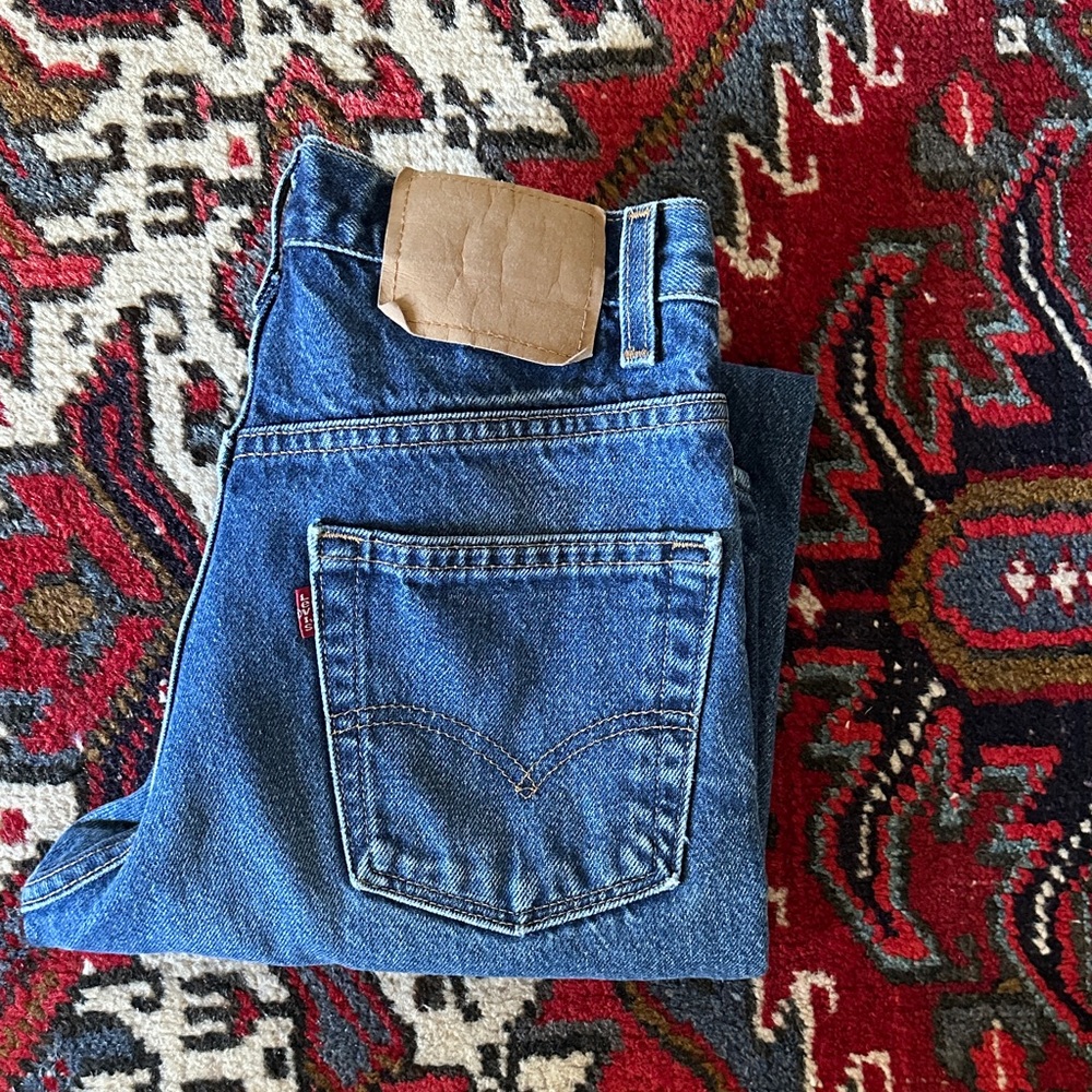 Vintage Levi’s 517 boot cut jeans, fits like a size 25 or 26